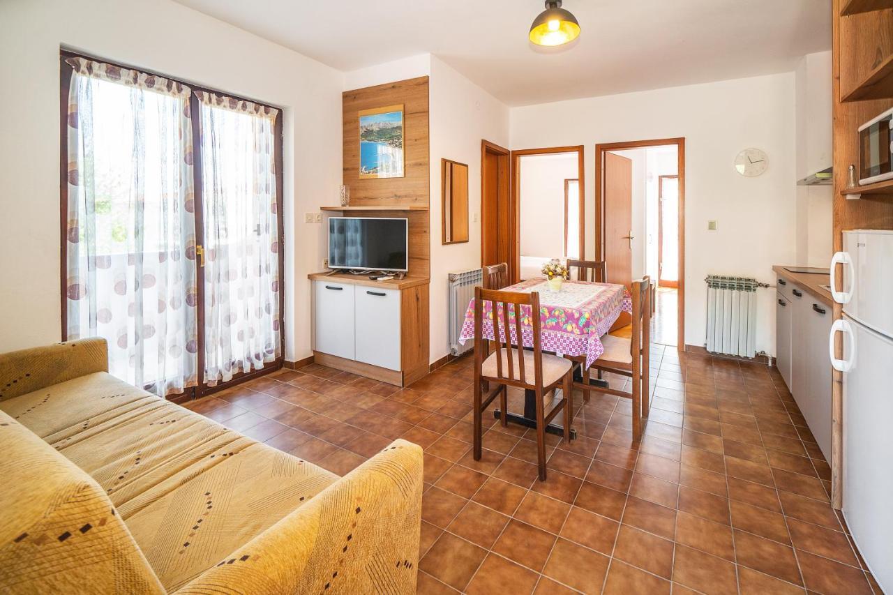Apartmani Ana Juranic Jurandvor Exterior photo